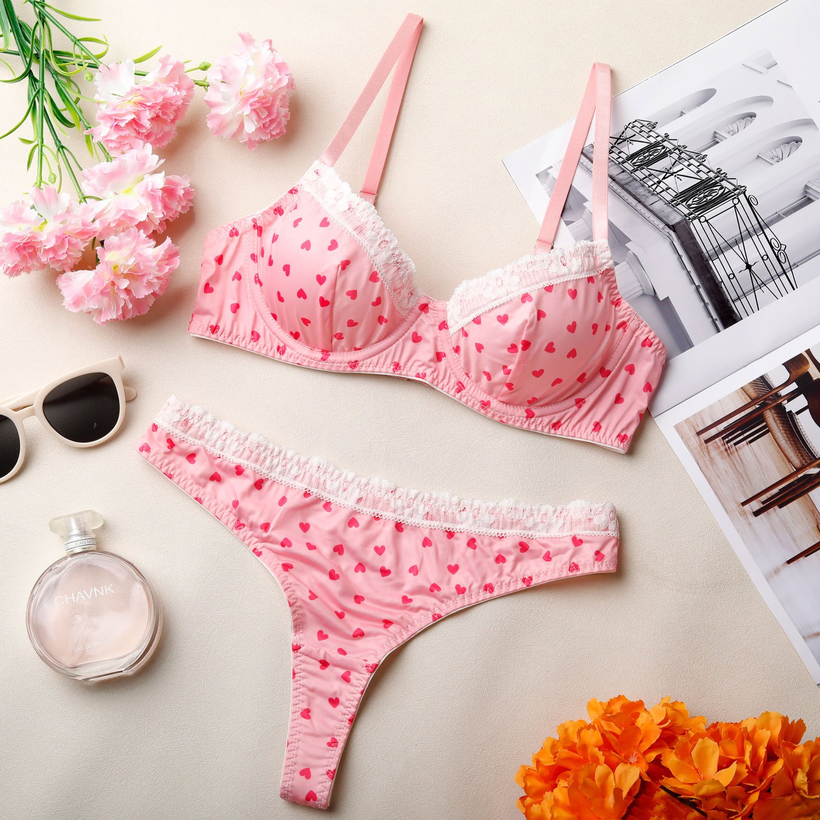 Bra And Underwear Set With A Heartprint For A Push-Up Effect - Image 3