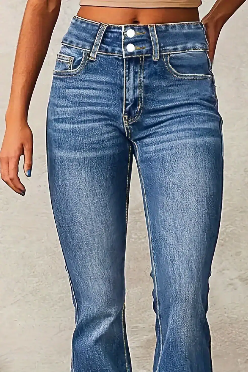 Mid-Rise Flared Denim Jeans with Vintage Wash - Image 6