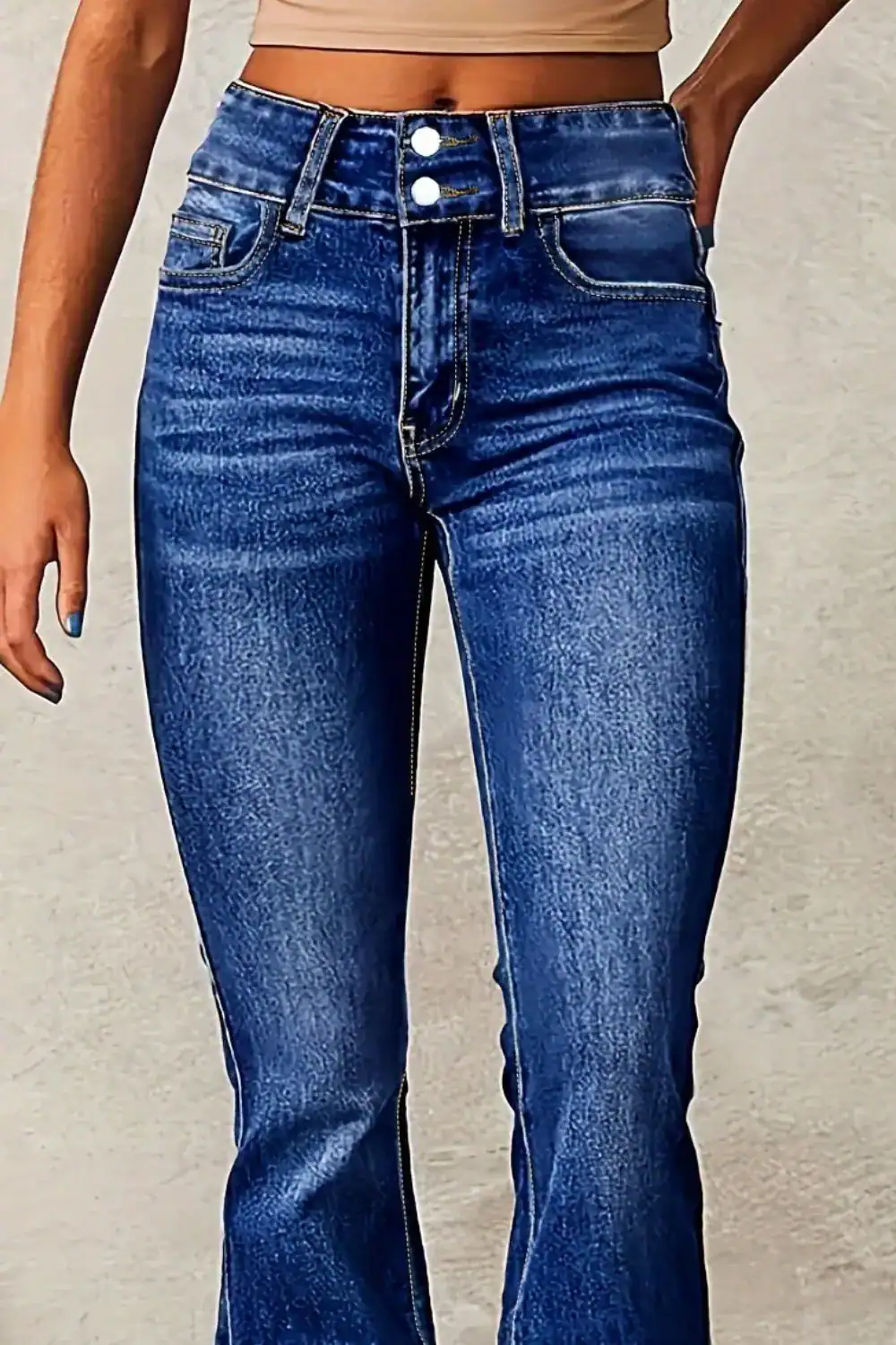 Mid-Rise Flared Denim Jeans with Vintage Wash - Image 3